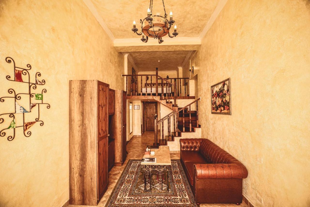 Caucasus Hotel Kasagh Luaran gambar Interior of the hotel