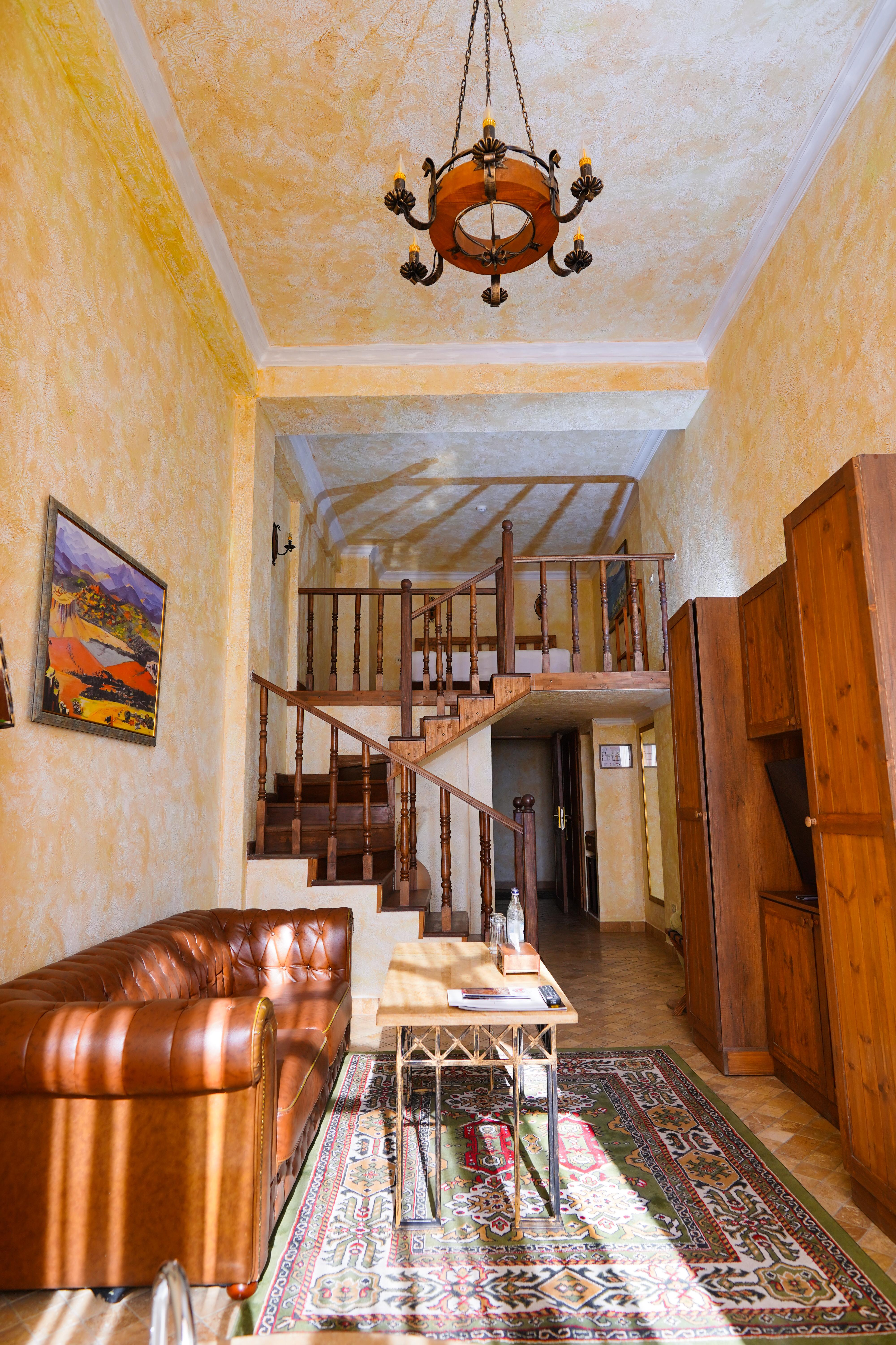 Caucasus Hotel Kasagh Luaran gambar Interior of the house